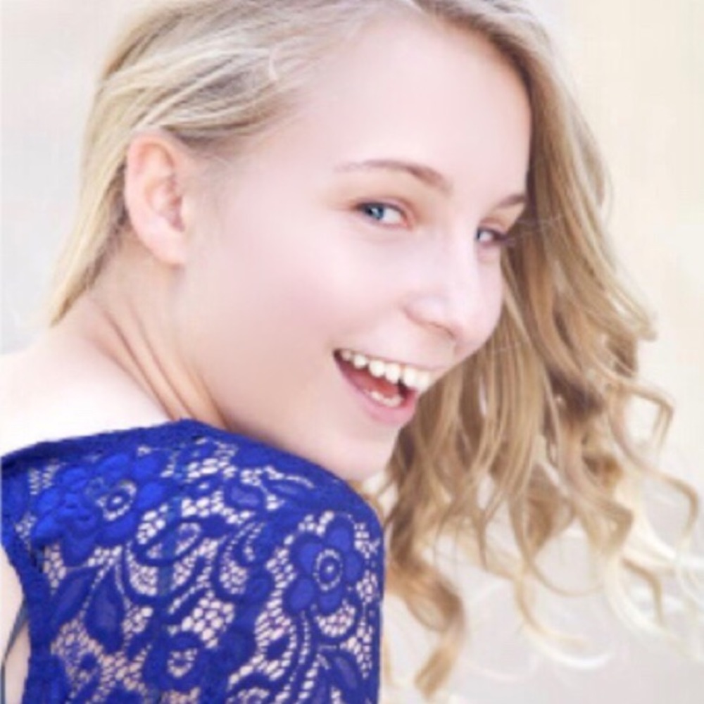 Meet your Posher, Ashley